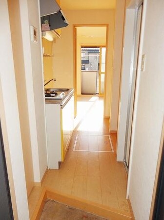 モナリエーEの物件内観写真